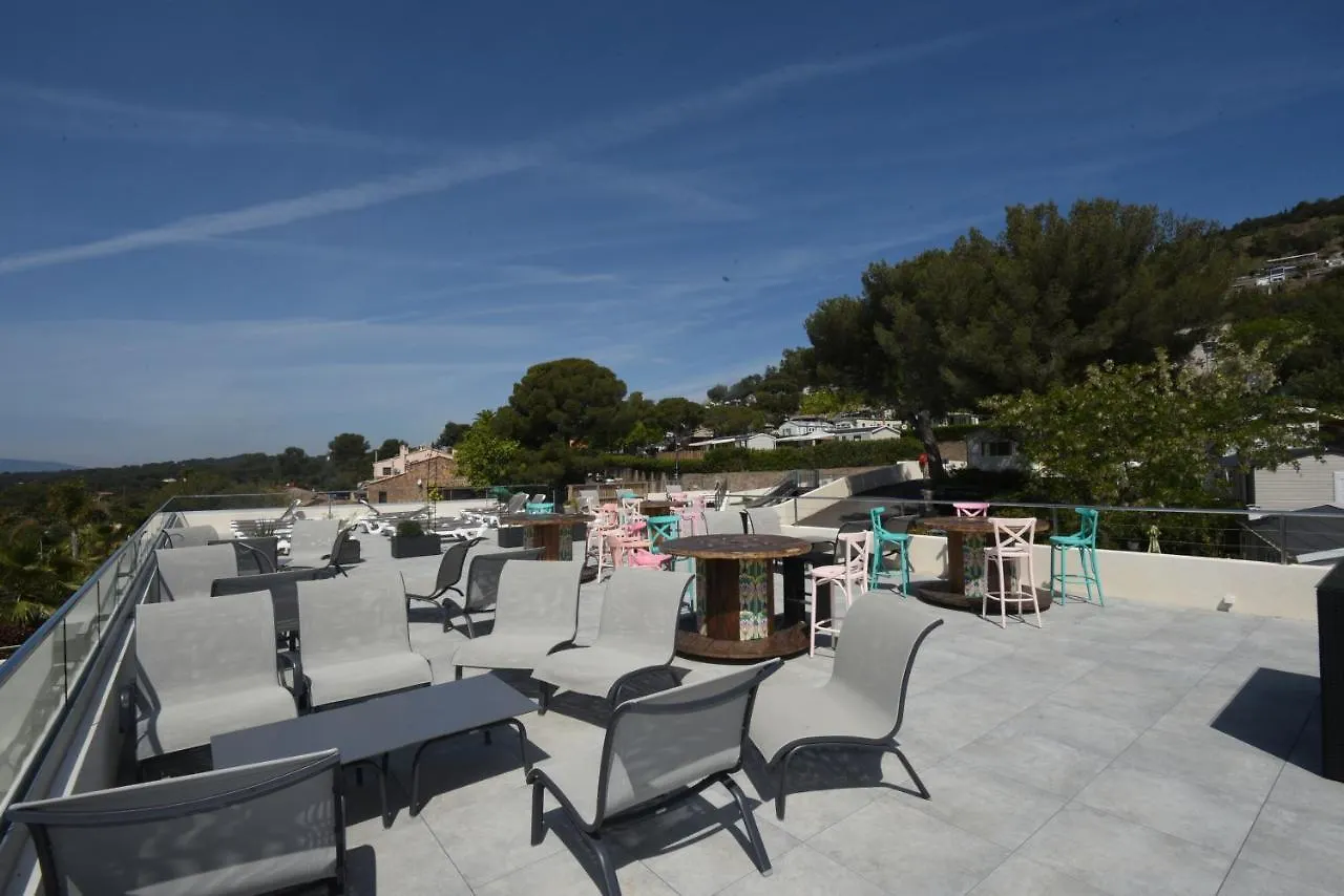 Mobil Home Vue Sur Mer - Racine 03 Saint-Raphael  0*, Saint-Raphael (Var) France