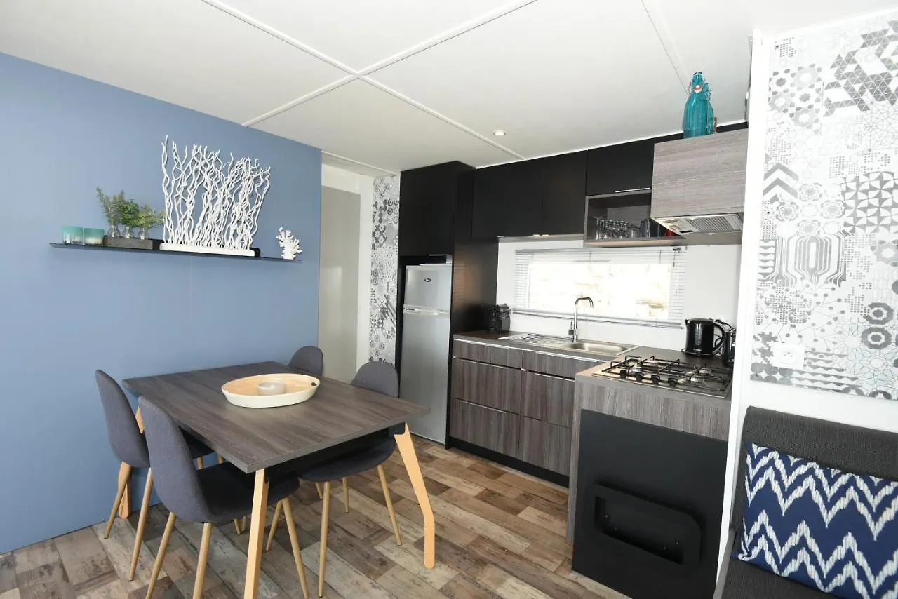 Campsite Mobil Home Vue Sur Mer - Racine 03 Saint-Raphael